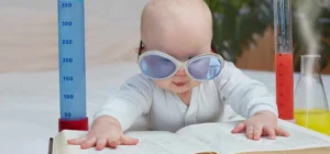 untersuchen vergleichen einfach lesen foto header — Die Suchintention: Den Kunden im ersten Schritt abholen