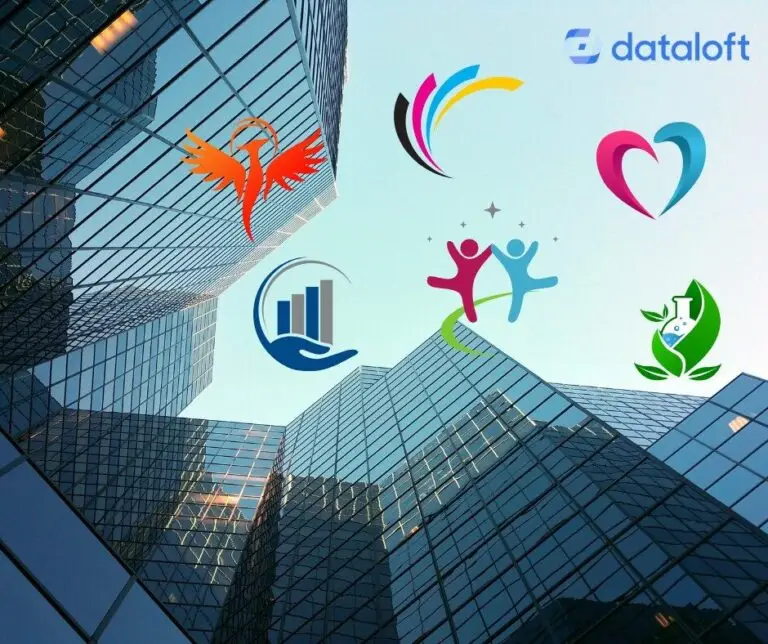 Von-Unten-Sicht auf Himmel zwischen Wolkenkratzern, beliebige Markenlogos am Himmel verteilt, Markenrecht bei KI generierten Logos