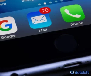 google mail gmail smartphone display — POP Abruf auf Gmail wird eingestellt: So führst du GMX, Outlook & Co. zentral in Gmail zusammen